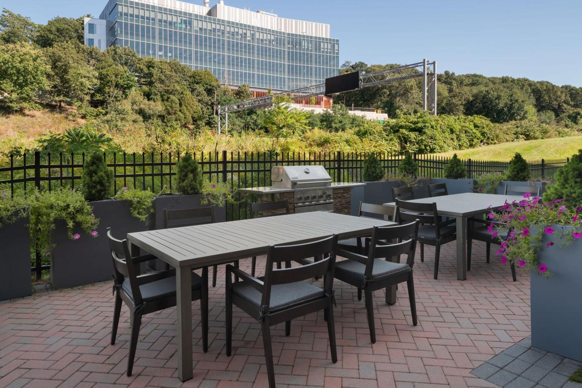 Residence Inn By Marriott Boston Waltham Esterno foto