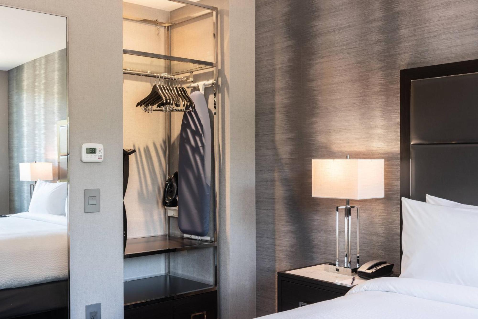 Residence Inn By Marriott Boston Waltham Esterno foto
